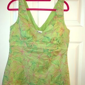Lilly Pulitzer Green top with embroidered design